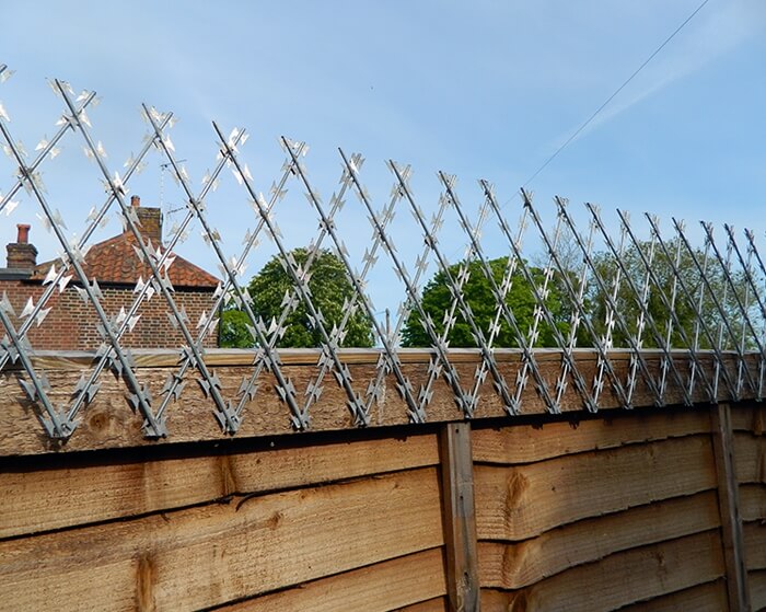 Barbed Razor Wire Fence and Chain Link Fence Catalog List