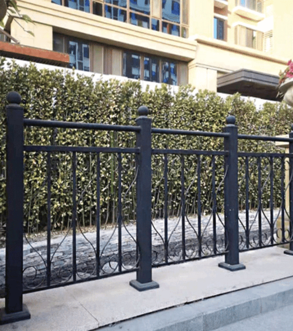 Steel privacy fence